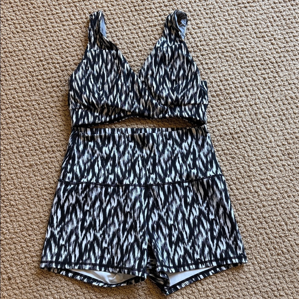 Born Primitive Workout Set